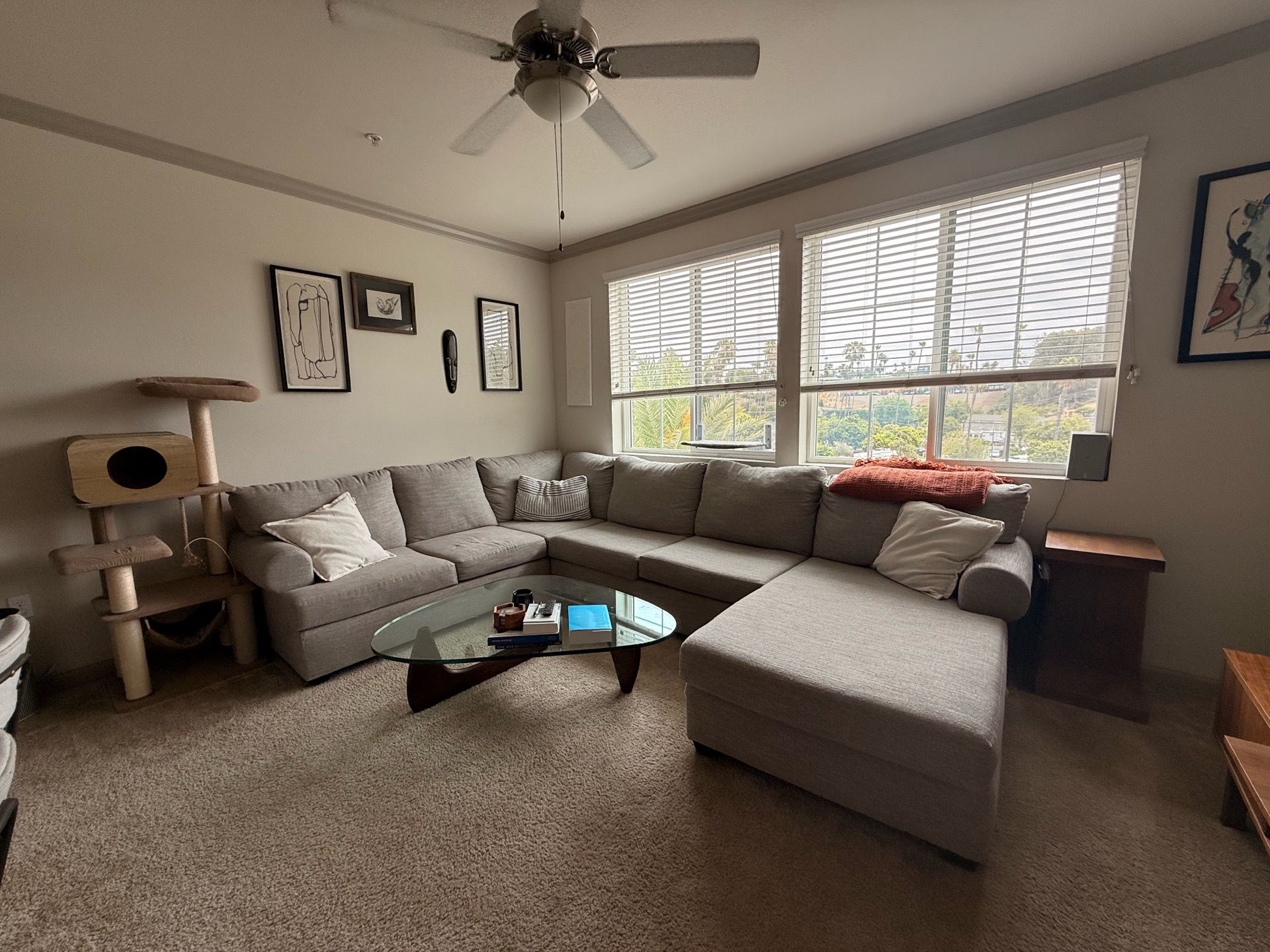Grey L-shaped Sectional Sofa with Chaise