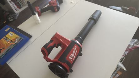 Milwaukee m12 $95