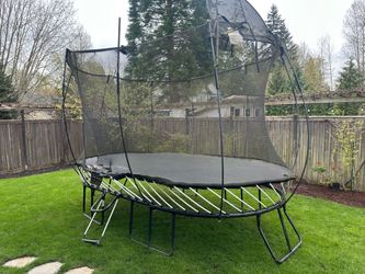 Free trampoline