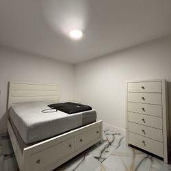 Queen Bedroom Set With Mattress