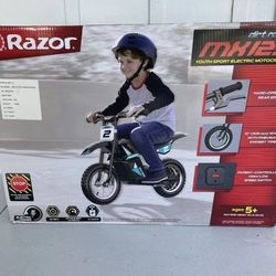 Razor MX125 dirt rocket e-bike for kids 5.3 mile range 8mph 