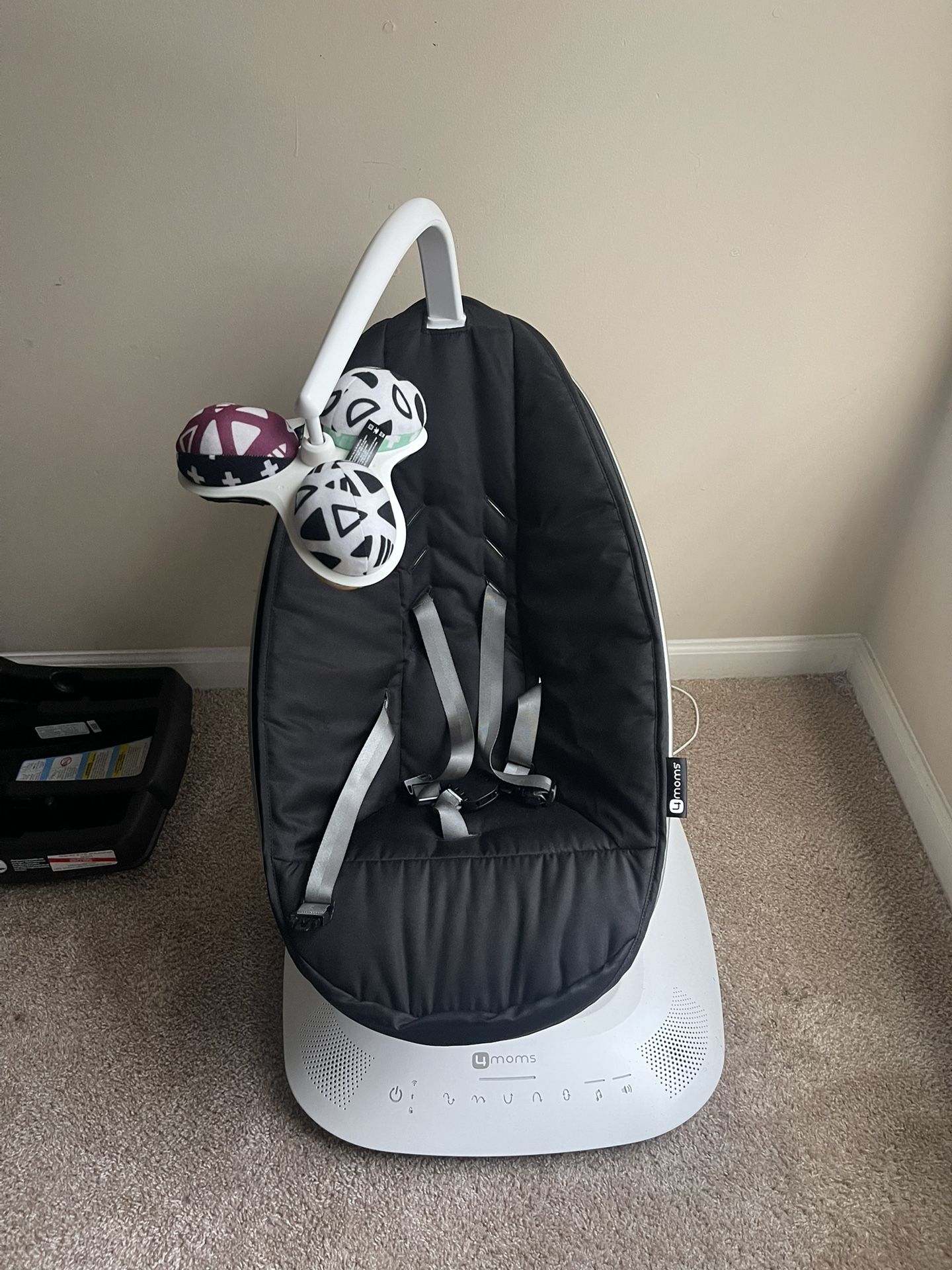 4mom Swing