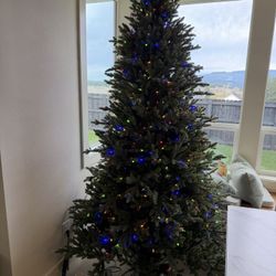 Artificial 7.5ft Lighted Christmas Tree