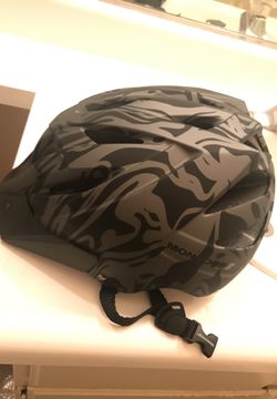 Mongoose youth bike helmet