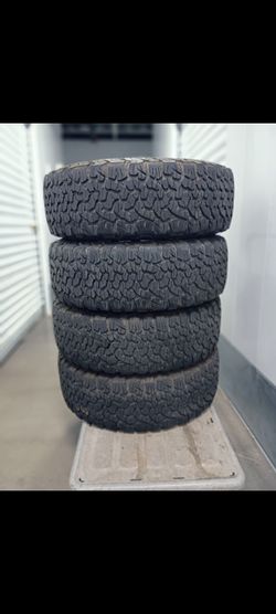 285/70r17 bf Goodrich ko2