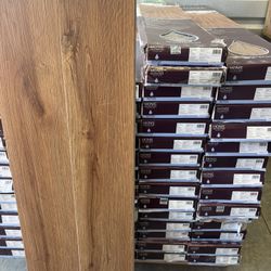 Home Decorators Collection Chestnut Street Oak Luxury Vinyl Plank Flooring (20.79 sqft/case)