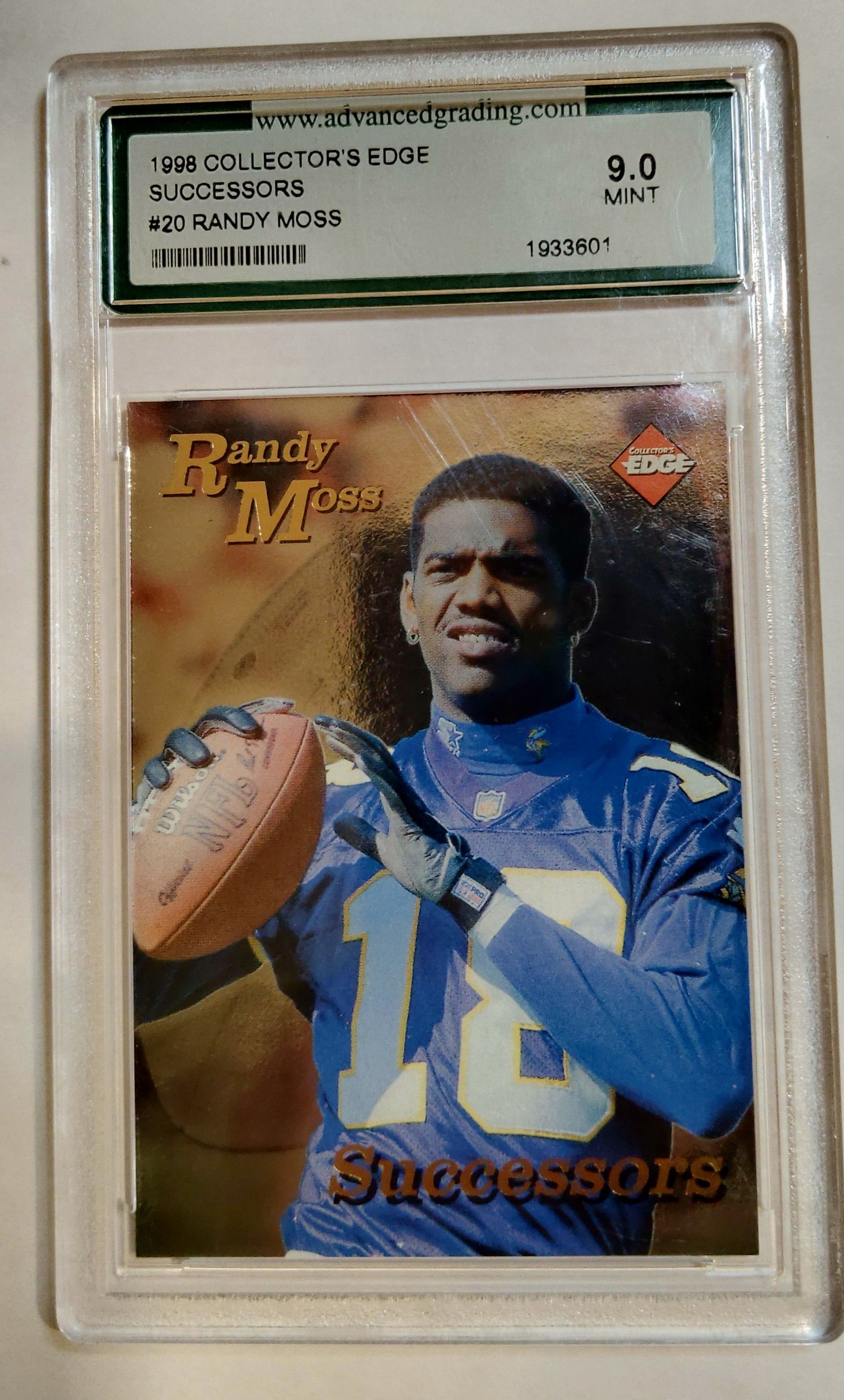 Randy Moss RC - '98 Collectors Edge Successors. 9.0 mint