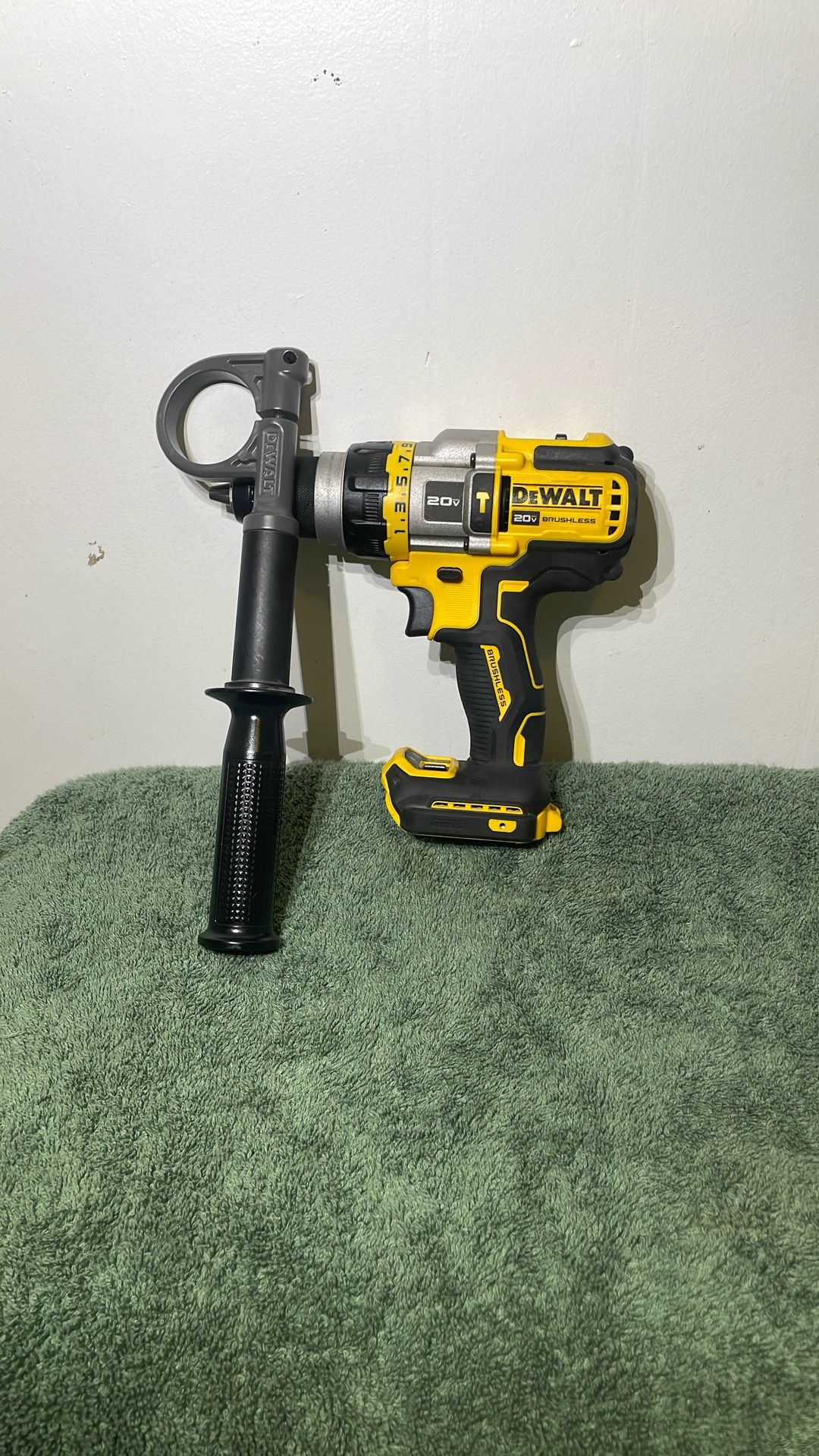 DEWALT 20V MAX Brushless Cordless 1/2 in. Hammer Drill/Driver with FLEXVOLT ADVANTAGE (Tool Only)