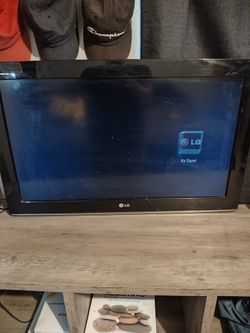 32 Inch LG Tv