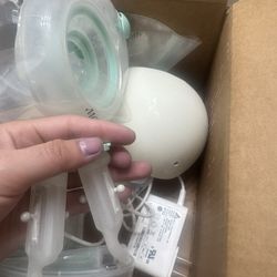 Breast Pump 