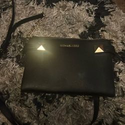Like New MK Body cross Over $40