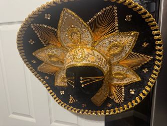 Black and Gold Embroidered Mariachi Sombrero