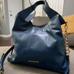 Michael Kors Large Devon Shoulder Tote