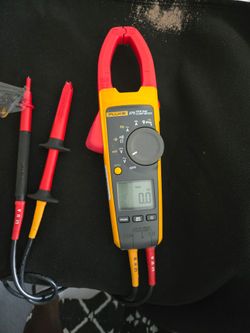 Fluke 375 clamp meter