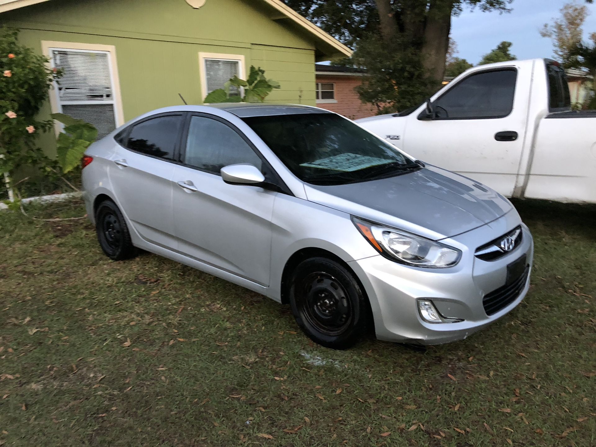 2012 Hyundai Accent