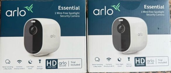 Arlo Essential Wire-Free Spotlight Security Camera (2-Pack)