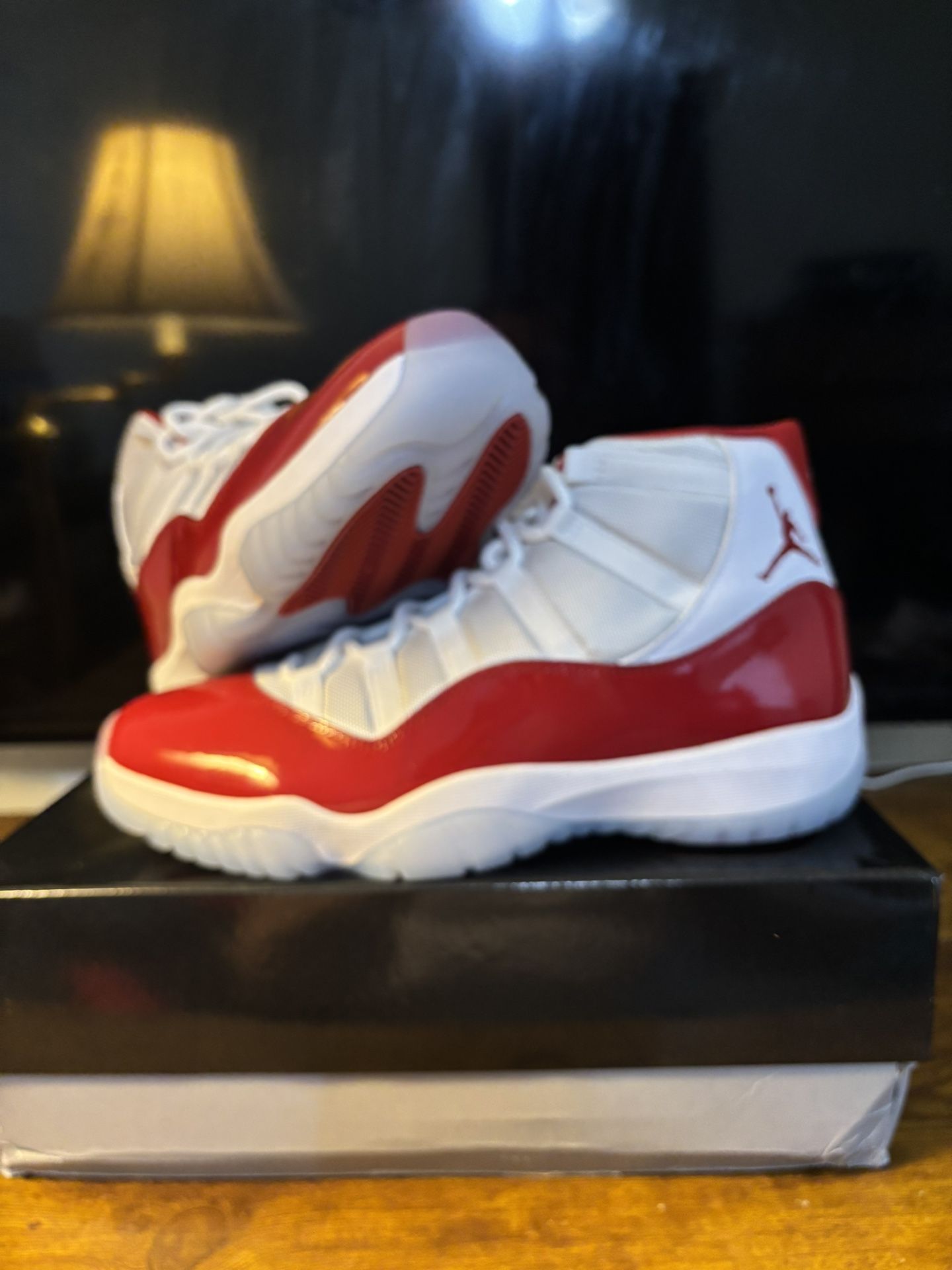Jordan 11 Cherry