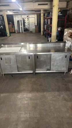 Winholt Stct-Bbd3048 Enclosed Table W/ 5" Blacksplash