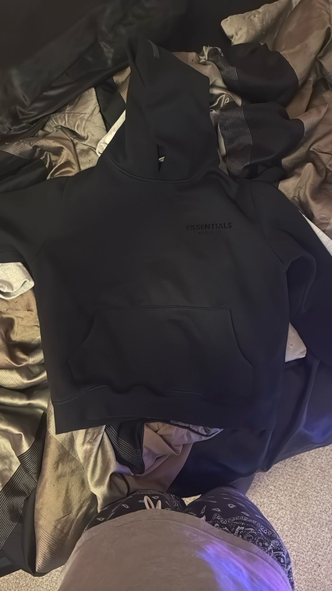 Men’s S Essential Hoodie