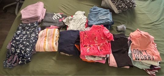Girls clothes size 10/12