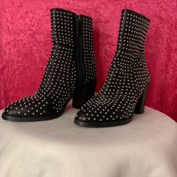 Steve Madden studded boots