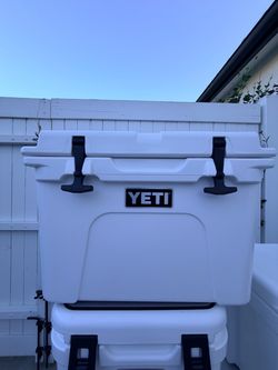 Yeti Tundra 35 Hard Cooler