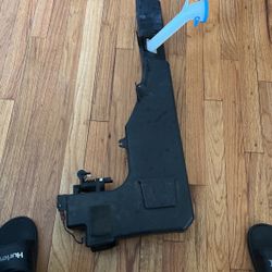 Windshield Washer Tank For 2006 Nissan Pathfinder 