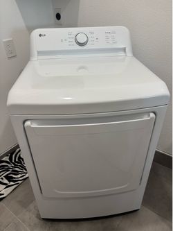 Gas dryer like new LG white