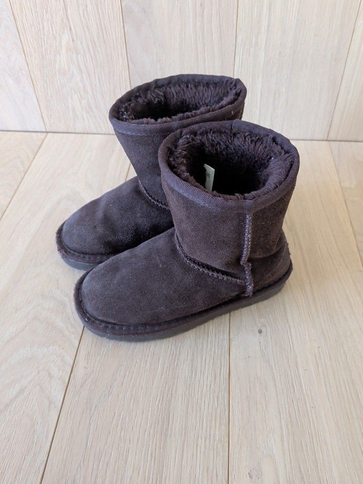 Dream Pairs Brown Suede Girls Winter Boots Size 11