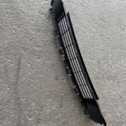 2020–2024 Tesla Model Y Front Bumper Lower Grille – OEM 