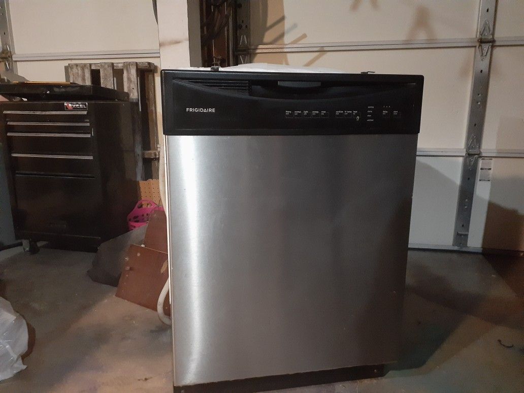 Frigidaire dishwasher *open to offers*