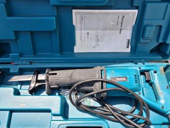 Makita heavy 15amp saw saw