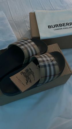 Burberry slides