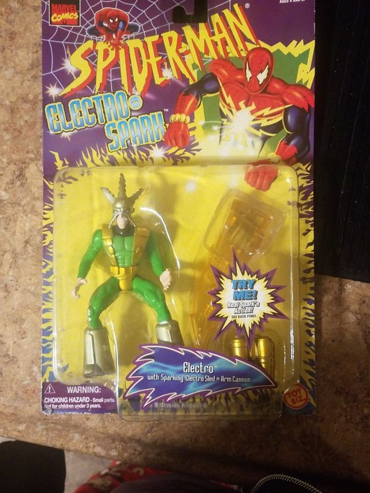 * Toy Biz Marvel Comics Spiderman Electro/ Find In Box 5