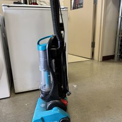 Dirt Devil Vacuum 