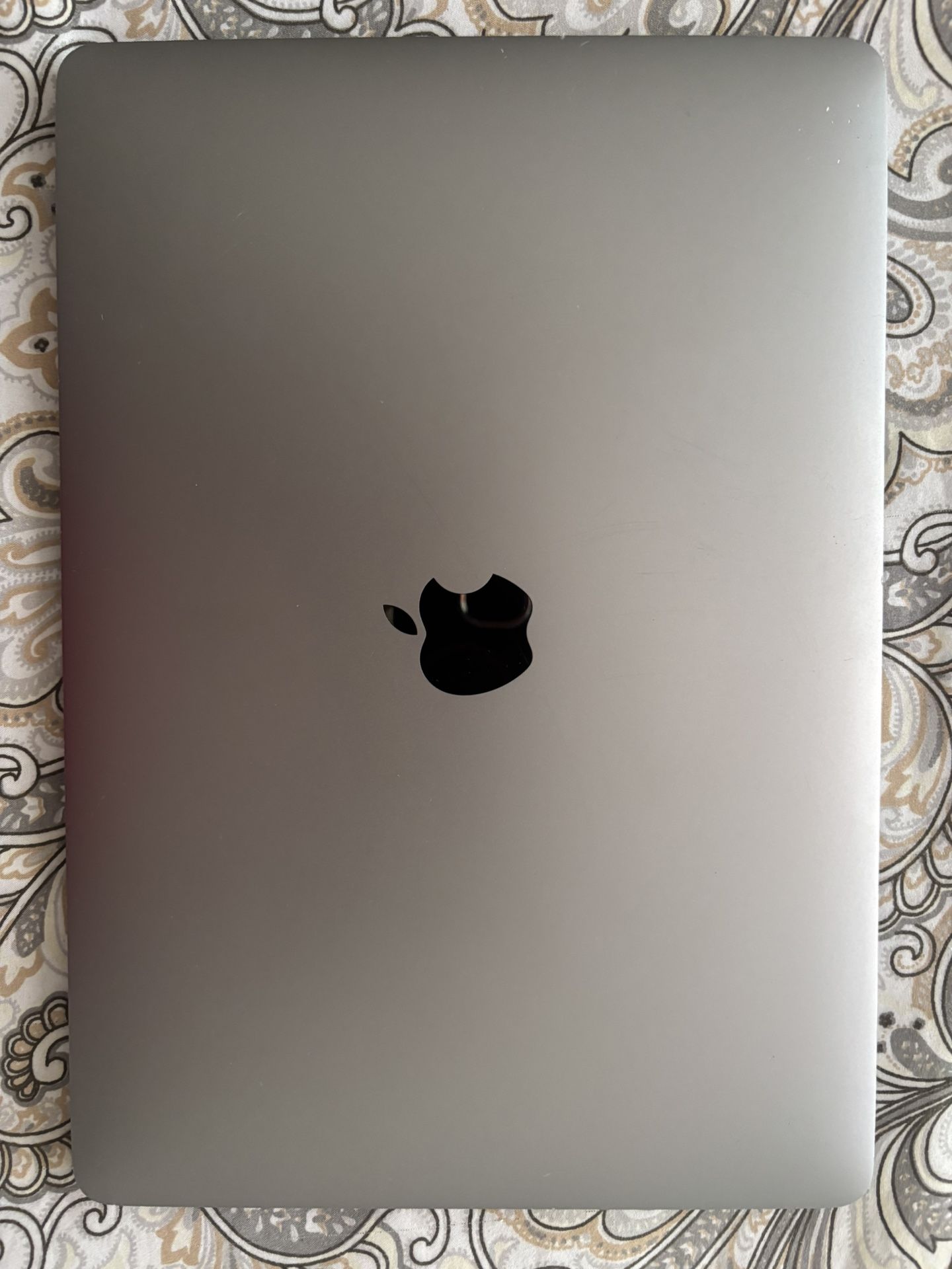 Black Friday Sale. 2017 MacBook Pro