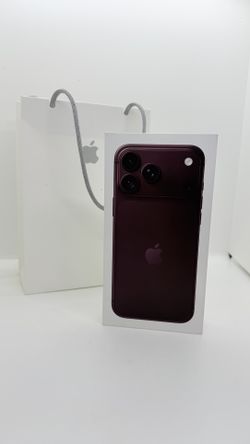 📱 Brand New iPhone 18 Pro Max 256GB Burgundy – Unlocked for All Carriers! 🔥