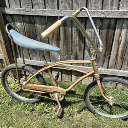 Vintage 1960s Hawthorne 20” Muscle Stingray Bike