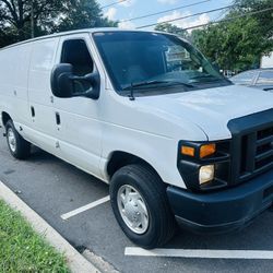 Ford E250 Cargo van, Must go $3000 (Needs Tune Up)