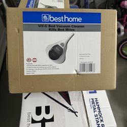 UV Sanitizer Vacuum 