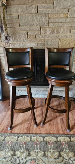 2 Tall Swivel Bar Stools