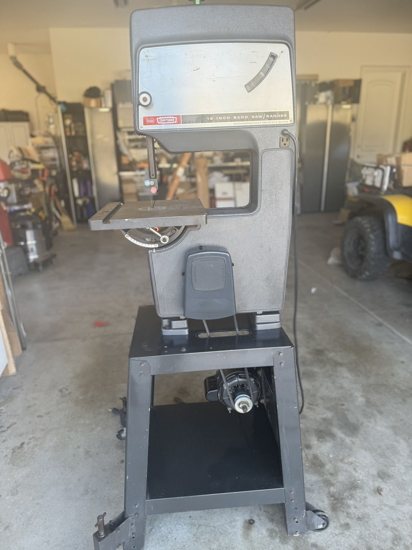 Craftsman 12 In Bandsaw W/ Extra Blades