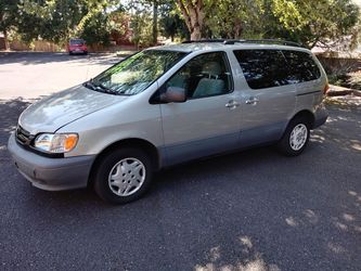 2003 Toyota Sienna