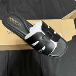Slip on cross band sandals