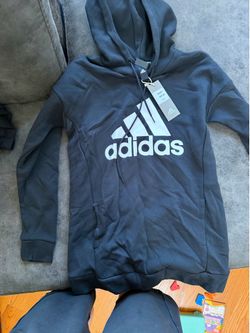 adidas Essentials Women’s Black Logo Pullover Hoodie Fleece Pockets Size S