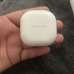 Samsung Earbuds  Bluetooth 