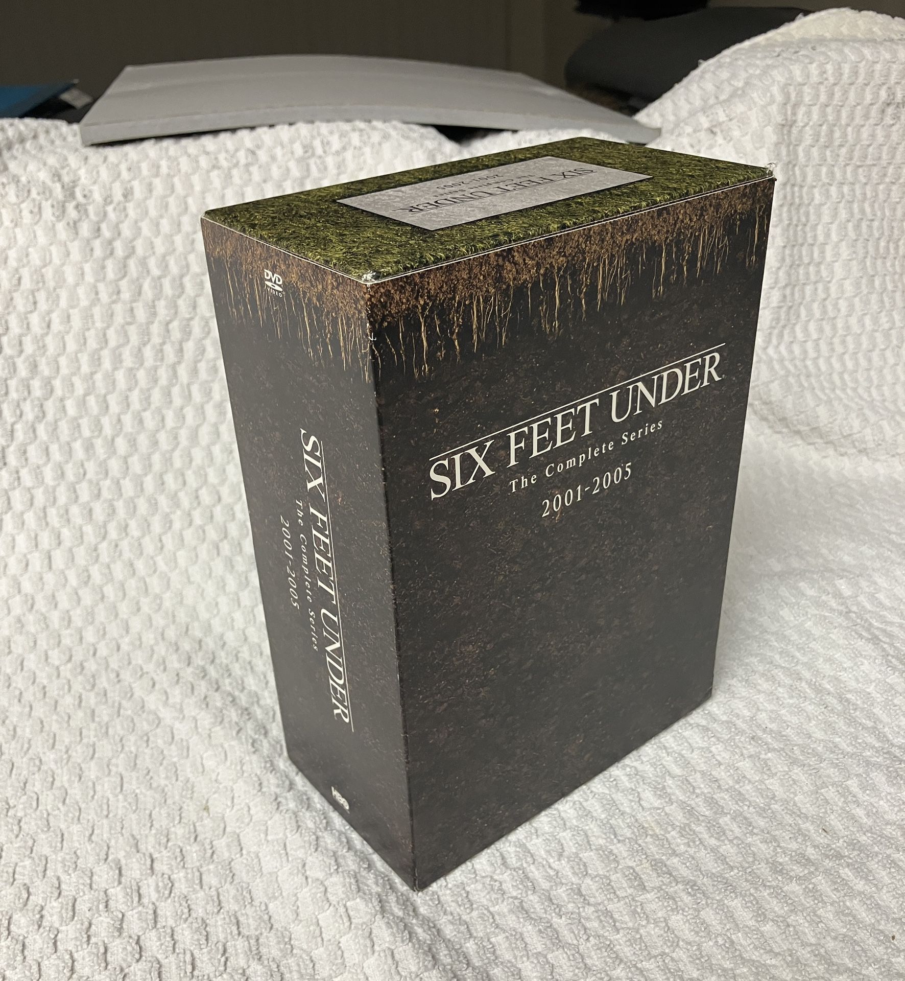 Six Feet Under -The Complete Series (Boxed DVD Set)