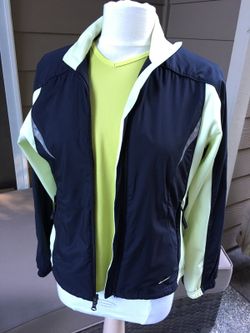 NIKE lightweight jacket with dri-fit t-shirt. Women's size Medium.