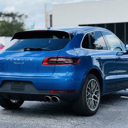 2015 Porsche Macan S