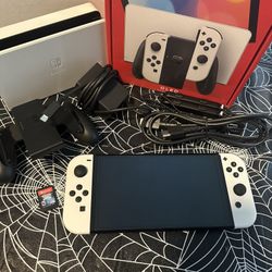 Nintendo Switch OLED White Joy Cons W/ Pokemon Brilliant Diamond 